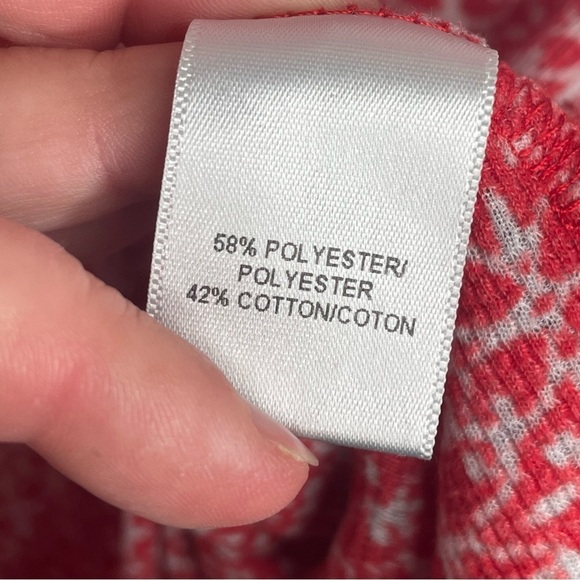 Kuhl Mia Henley Waffle Knit Thermal Top in Red/White Batik Floral Gorpcore XL - Picture 12 of 14